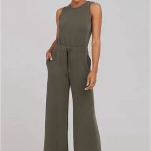 SPANX Sleeveless Air Essentials Jumpsuit